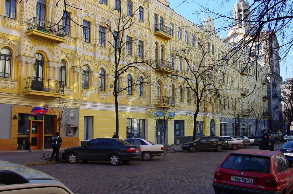קייב Apartment On Horodetskoho 4 מראה חיצוני תמונה