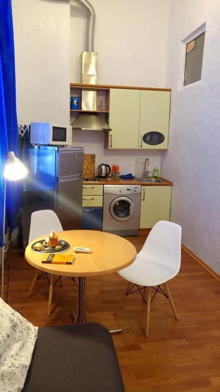 קייב Apartment On Horodetskoho 4 מראה חיצוני תמונה